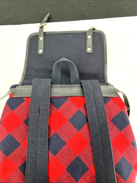 Land\'s End Wool Blend Buffalo Checked Red Bag With Backpack Straps main image 5